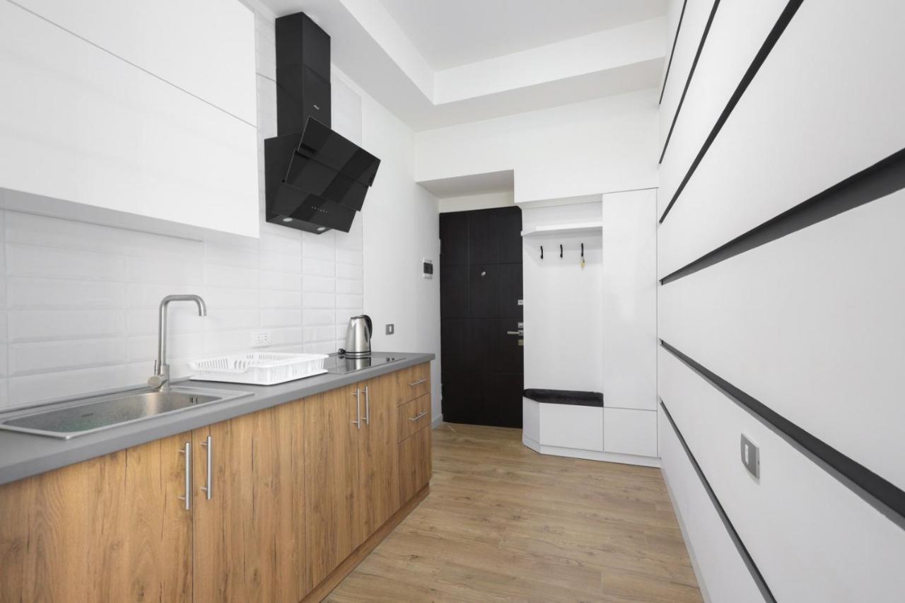 Stay Inn-Apartments On Abovyan 32 Yerevan Exterior photo