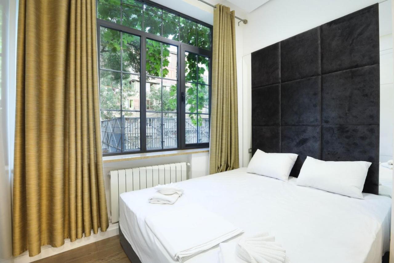 Stay Inn-Apartments On Abovyan 32 Yerevan Exterior photo